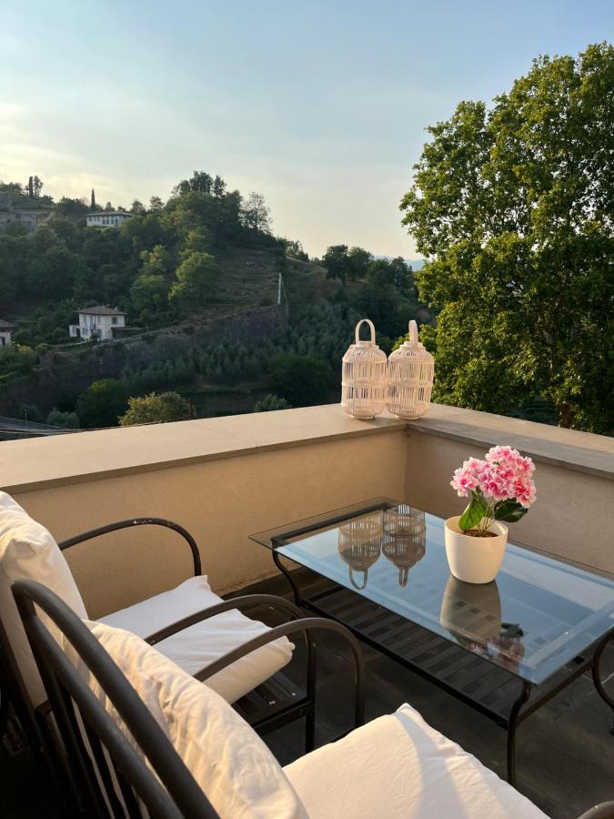 Апартаменты Sweet Balcony Charme&Relax Бергамо Экстерьер фото